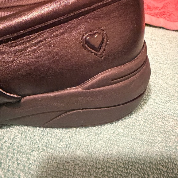 Nurse mates - Picture 6 of 9